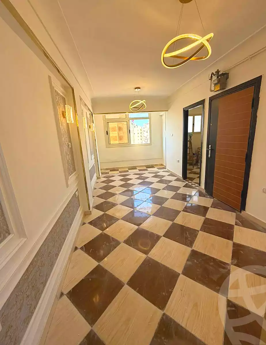 https://aqarmap.com.eg/en/listing/6850412-for-sale-alexandria-lsywf-el-falki