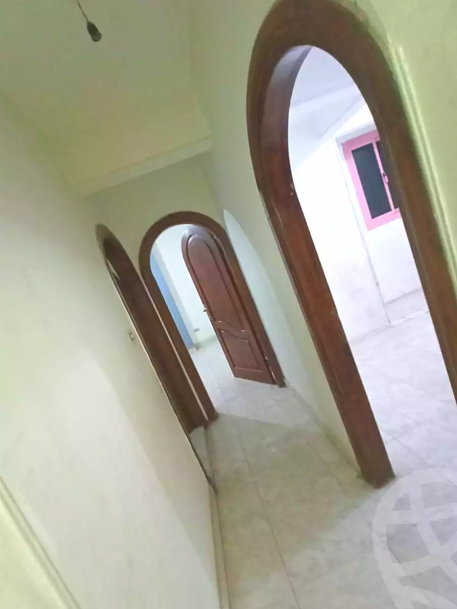 https://aqarmap.com.eg/ar/listing/6850565-for-sale-cairo-helwan-helwan-el-sharkeya-thabit-basha-st