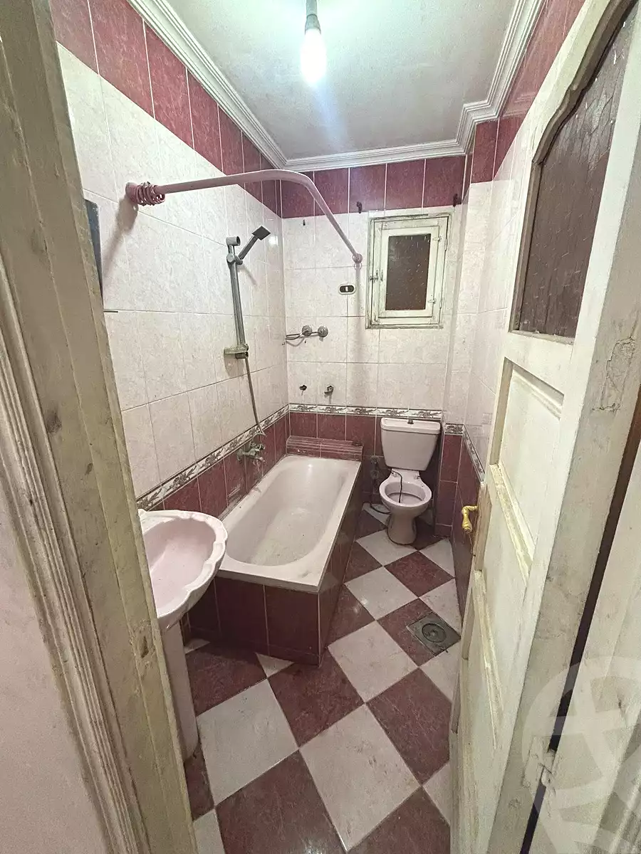 https://aqarmap.com.eg/en/listing/6850734-for-sale-alexandria-el-asafra-l-sfr-qbly-el-maahad-el-dini-st