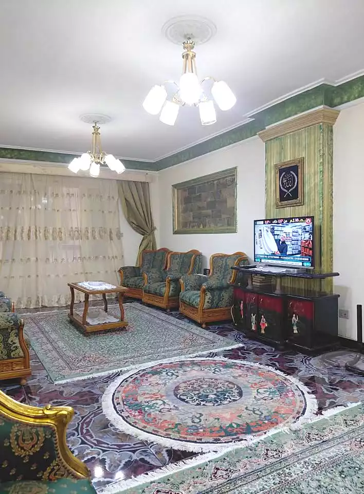 https://aqarmap.com.eg/ar/listing/6850751-for-sale-alexandria-sydy-bshr-sydy-bshr-bhry-shr-khld-bn-lwlyd