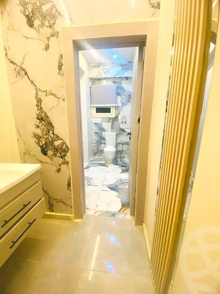 https://aqarmap.com.eg/en/listing/6850777-for-sale-cairo-dokki-mohey-el-din-abo-el-ezz