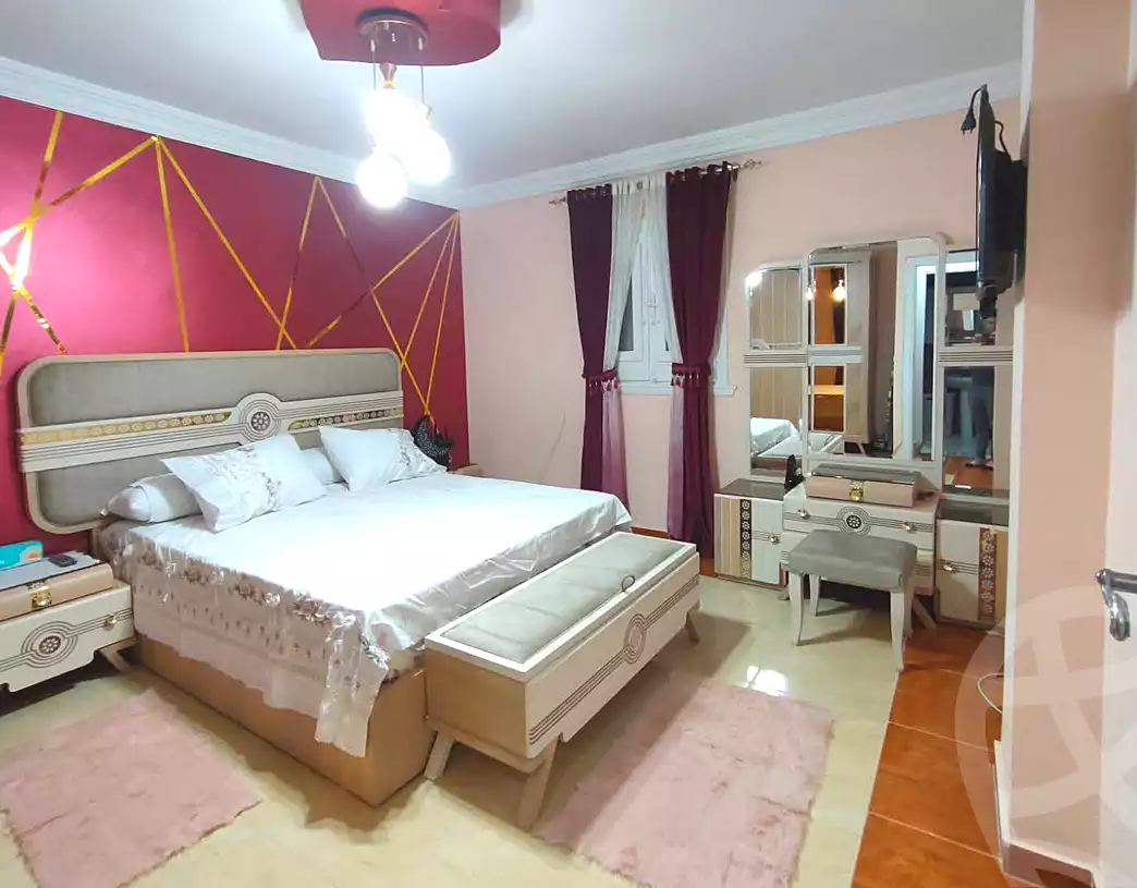 https://aqarmap.com.eg/en/listing/6851060-for-sale-alexandria-lsywf-el-falki