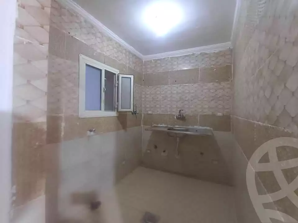 https://aqarmap.com.eg/en/listing/6851251-for-sale-alexandria-sydy-bshr-sydy-bshr-bhry-shr-khld-bn-lwlyd