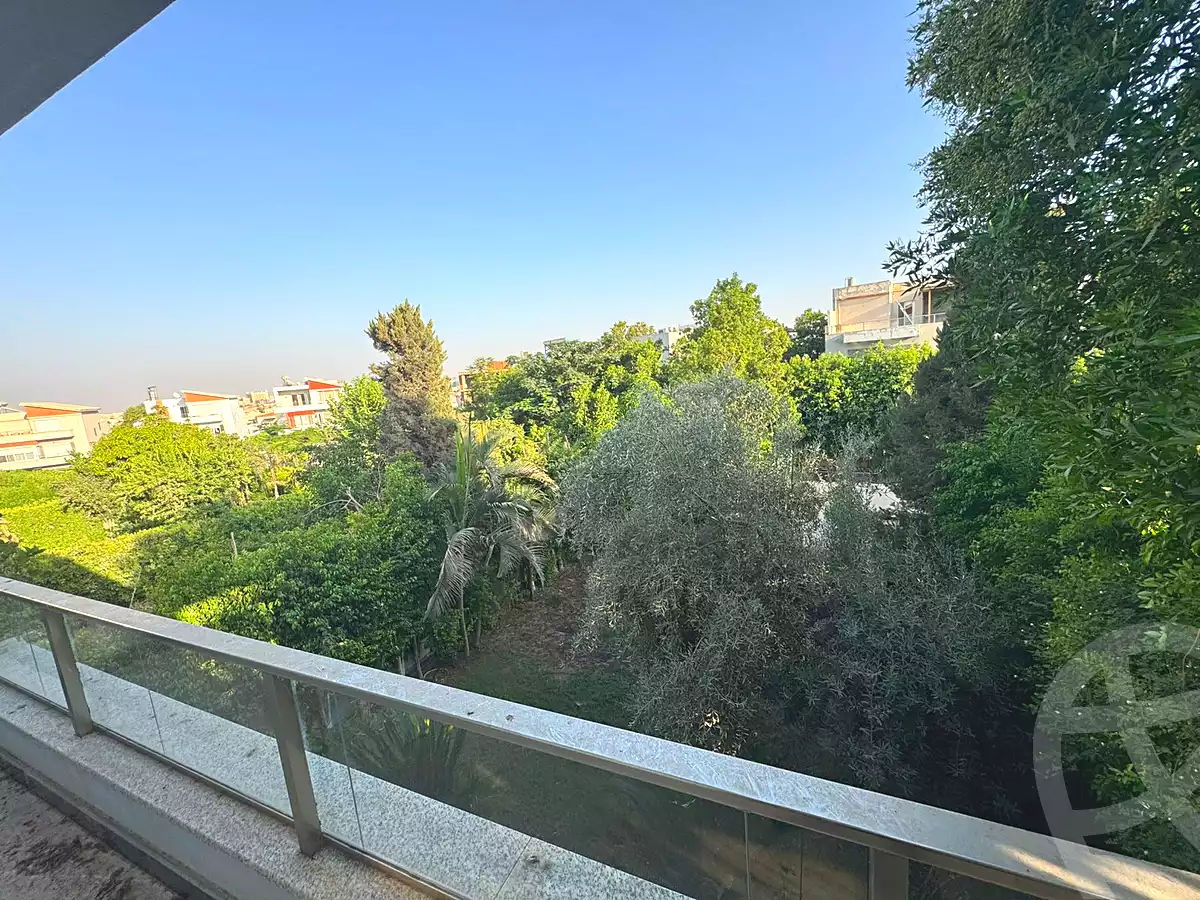 https://aqarmap.com.eg/ar/listing/6851272-for-sale-cairo-el-sheikh-zayed-city-compounds-zayed-dunes