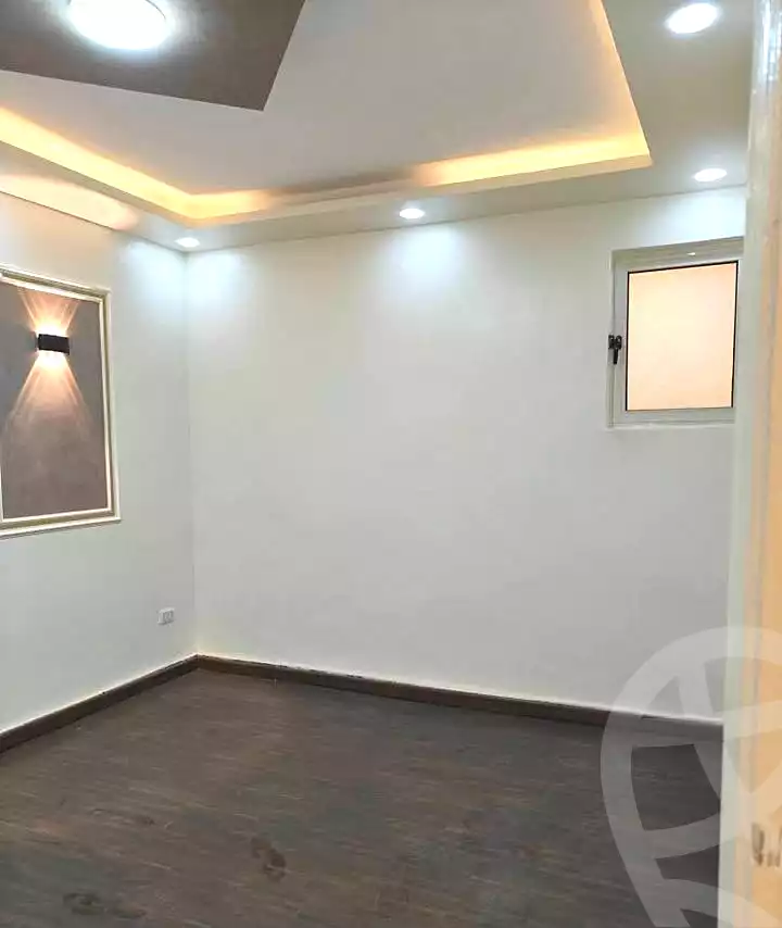 https://aqarmap.com.eg/ar/listing/6851811-for-sale-alexandria-al-agamy-bw-ywsf
