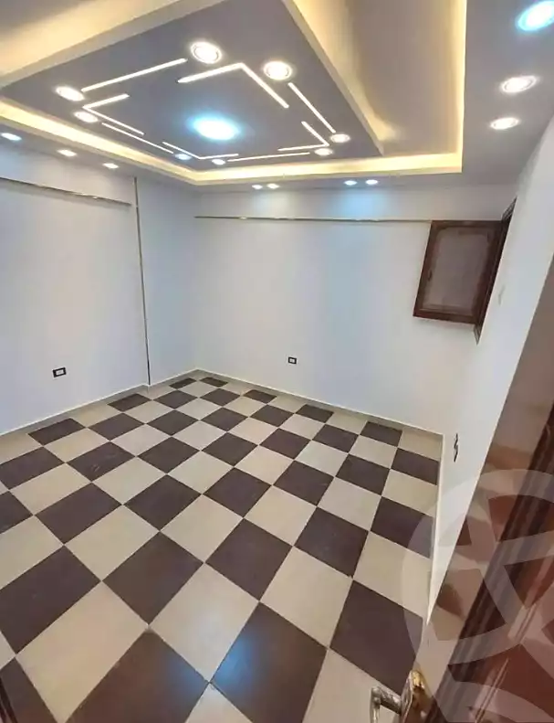 https://aqarmap.com.eg/ar/listing/6851916-for-sale-alexandria-miami-khld-bn-lwlyd
