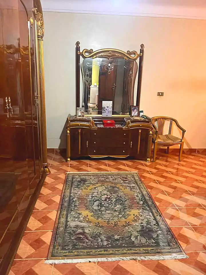 https://aqarmap.com.eg/ar/listing/6852180-for-sale-alexandria-al-agamy-bw-ywsf
