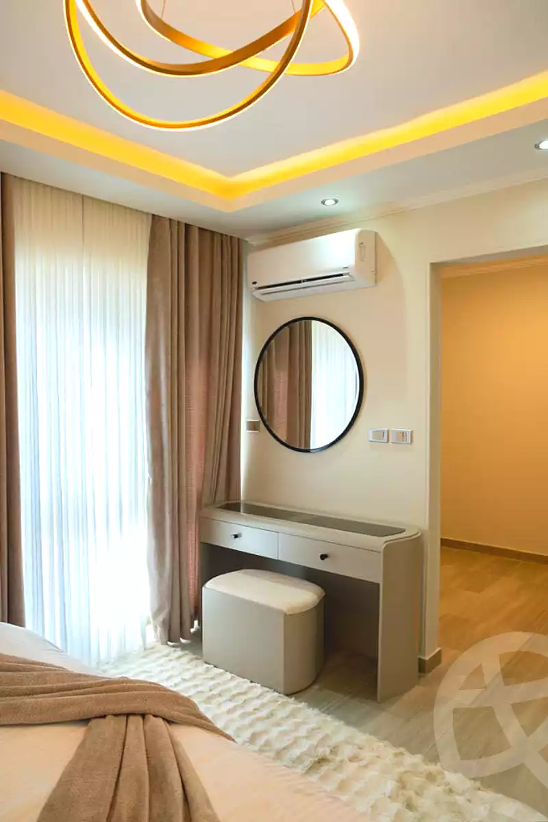 https://aqarmap.com.eg/ar/listing/6852351-for-sale-cairo-new-cairo-compounds-mwrd-fq-llttwyr