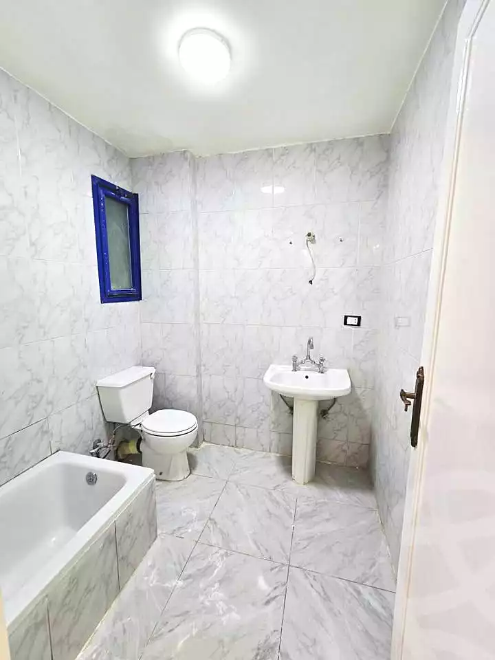 https://aqarmap.com.eg/en/listing/6852426-for-sale-alexandria-al-agamy-shataa-el-nakheel-street-59