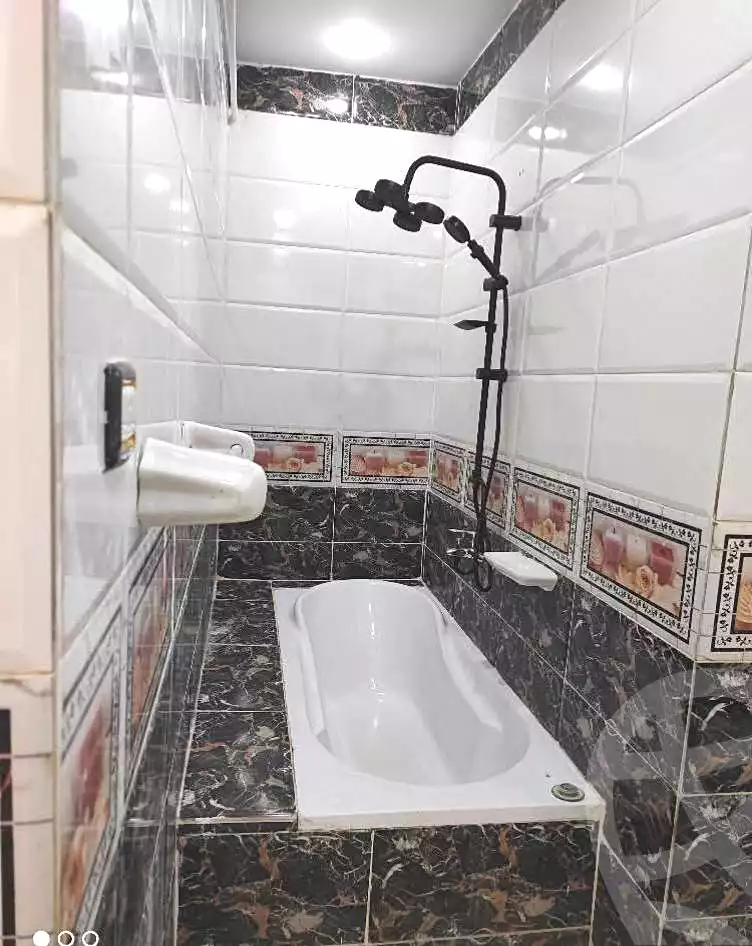 https://aqarmap.com.eg/ar/listing/6852745-for-sale-alexandria-al-agamy-el-hanouvel-kasr-al-quiri-st-1