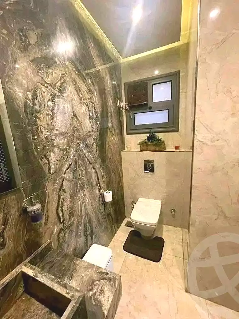 https://aqarmap.com.eg/en/listing/6852663-for-sale-cairo-new-cairo-compounds-sarai-taval-sarai