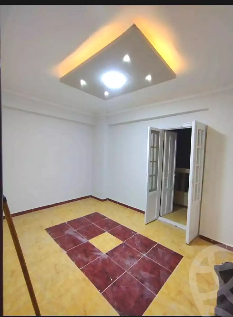 https://aqarmap.com.eg/en/listing/6852983-for-sale-alexandria-lsywf-el-falki