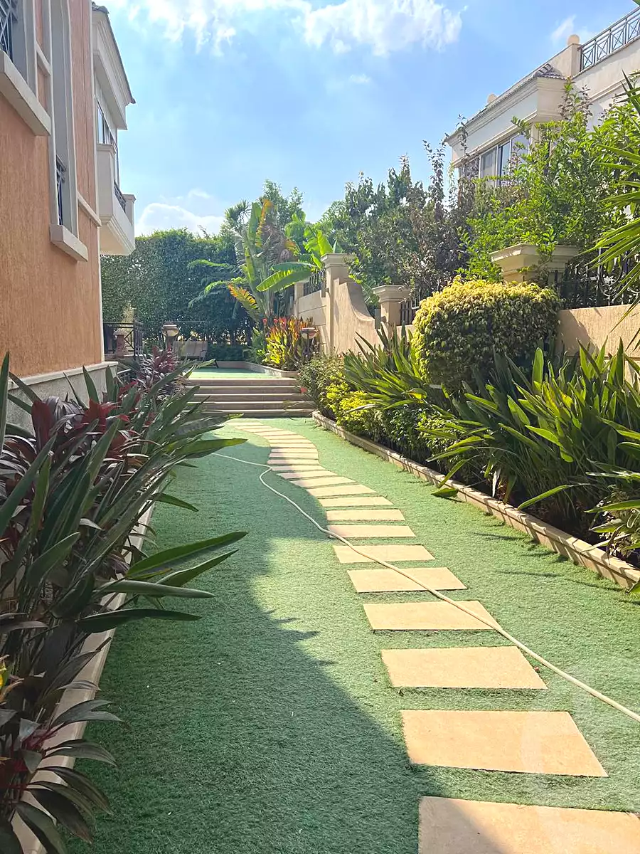 https://aqarmap.com.eg/ar/listing/6853399-for-sale-cairo-new-cairo-compounds-el-deyar-mokhabarat
