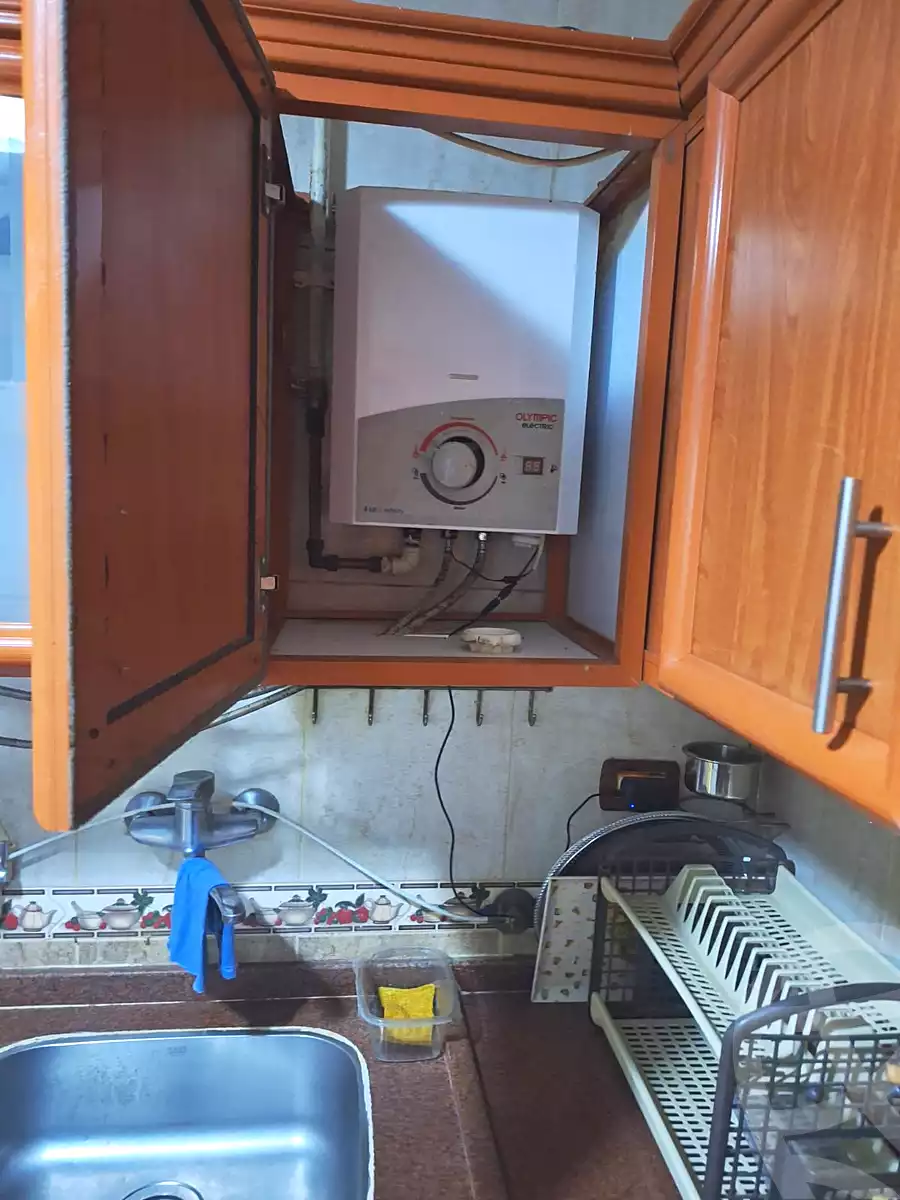 https://aqarmap.com.eg/ar/listing/6853578-for-rent-gharbia-tanta-tanta-city-el-ashraf-st