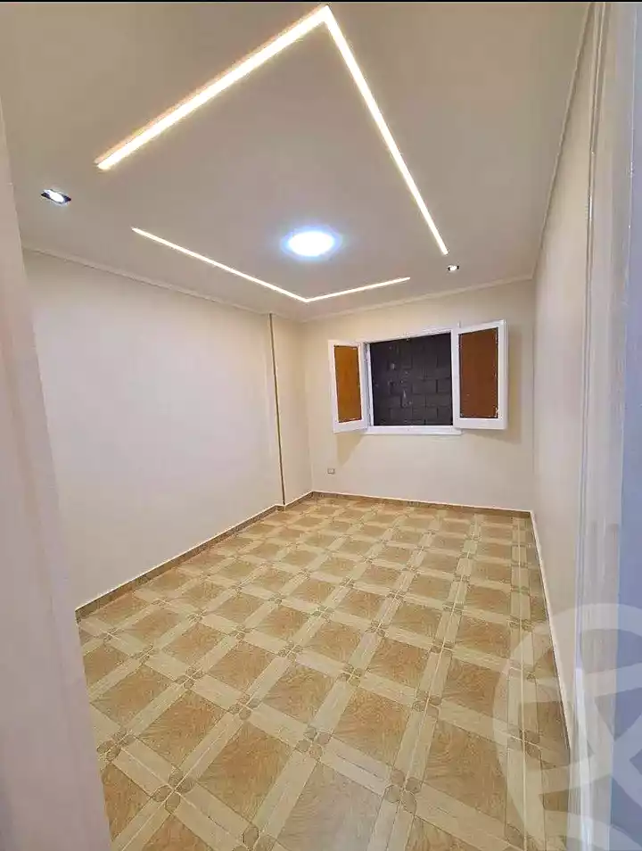 https://aqarmap.com.eg/ar/listing/6853624-for-sale-alexandria-sydy-bshr-sydy-bshr-bhry-shr-mhmwd-l-yswy