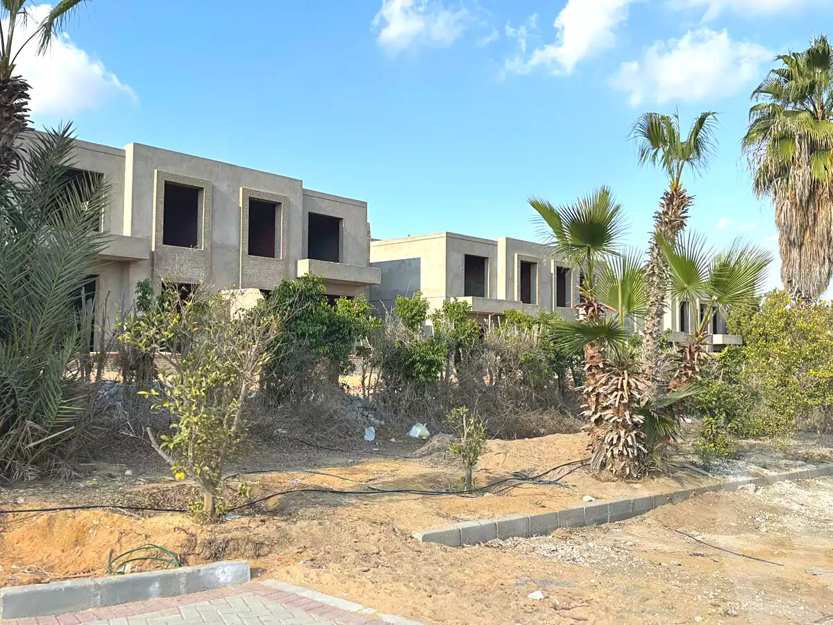 https://aqarmap.com.eg/ar/listing/6853824-for-sale-cairo-el-sheikh-zayed-city-compounds-rewaya-compound-siac