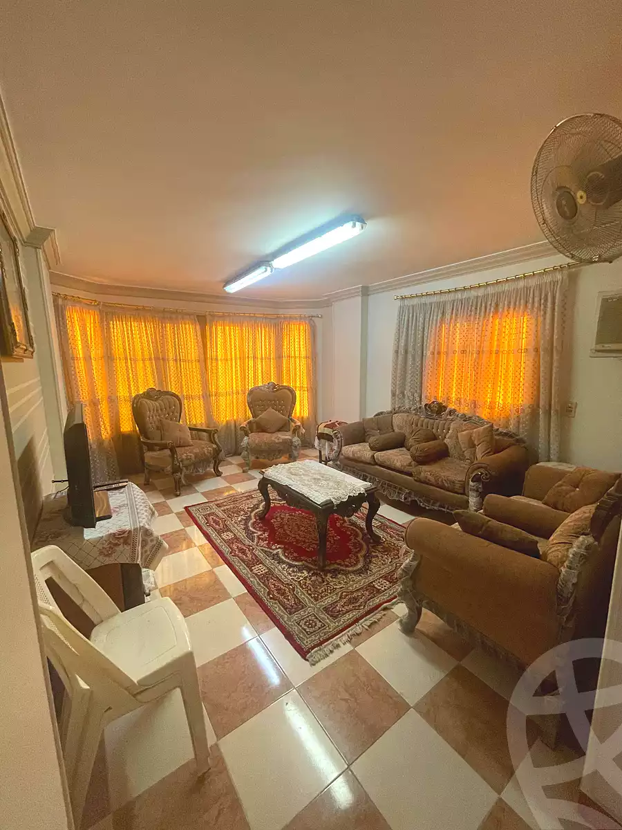 https://aqarmap.com.eg/ar/listing/6853892-for-rent-cairo-6th-of-october-el-ahyaa-neighborhood-1st-al-maahad