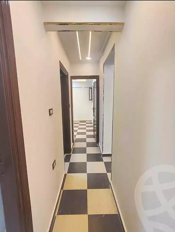 https://aqarmap.com.eg/ar/listing/6854004-for-sale-alexandria-sydy-bshr-sydy-bshr-bhry-shr-khld-bn-lwlyd