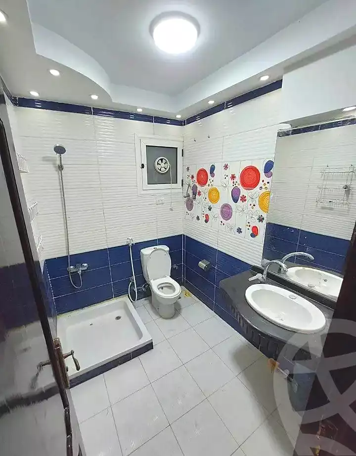 https://aqarmap.com.eg/ar/listing/6854022-for-sale-alexandria-sydy-bshr-sydy-bshr-bhry-gamal-abd-el-nasir-st