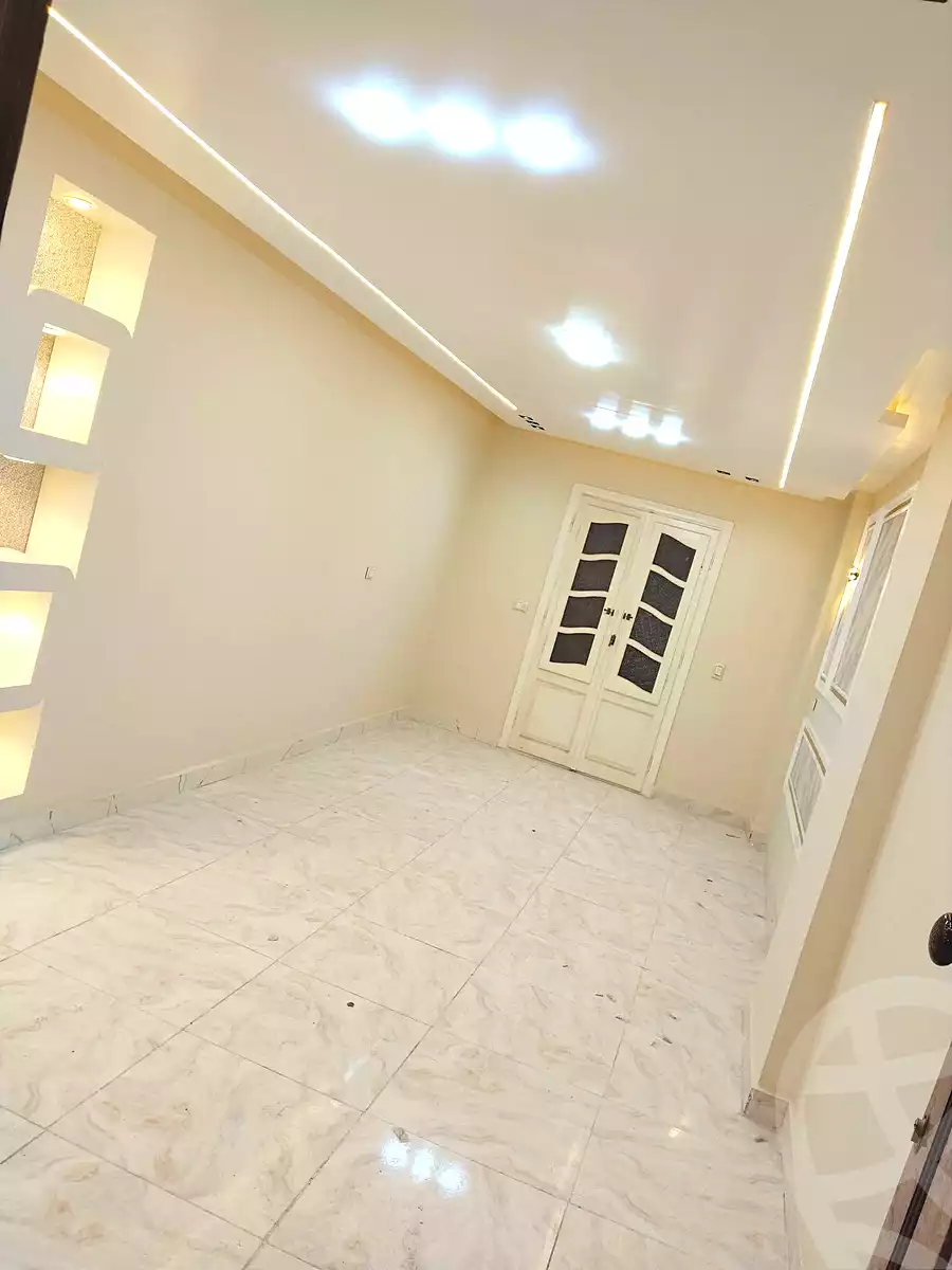 https://aqarmap.com.eg/en/listing/6854419-for-sale-alexandria-al-agamy-el-hanouvel-al-haded-we-al-soulb-st