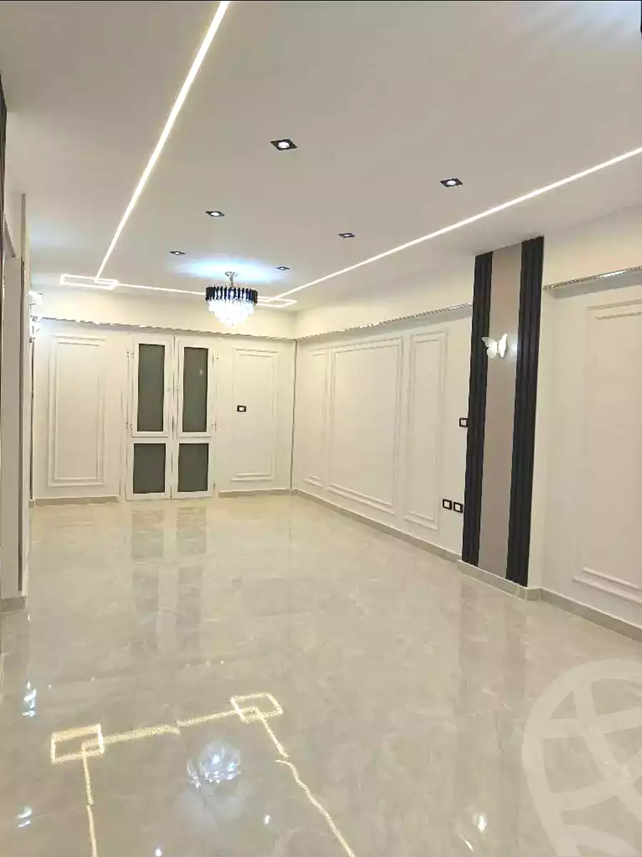 https://aqarmap.com.eg/en/listing/6854575-for-sale-alexandria-al-agamy-el-hanouvel-kasr-al-quiri-st-1