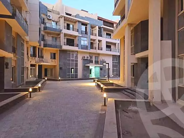https://aqarmap.com.eg/ar/listing/6854689-for-sale-cairo-new-cairo-compounds-wn-nynty-mwl-lndmrk-sbwr-parcel-1-one-ninety