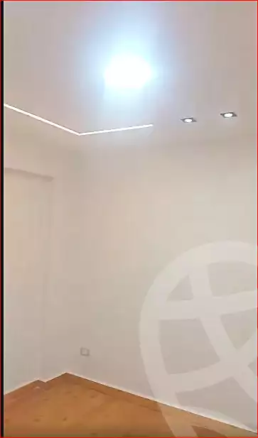 https://aqarmap.com.eg/ar/listing/6854711-for-sale-alexandria-miami-el-sebaey-st