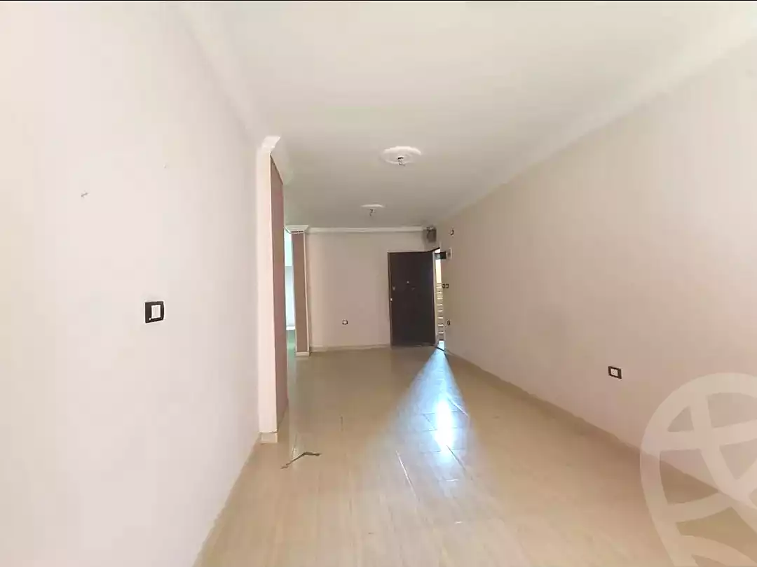 https://aqarmap.com.eg/en/listing/6854726-for-sale-alexandria-camp-cesar-abd-el-moneim-sanad-st