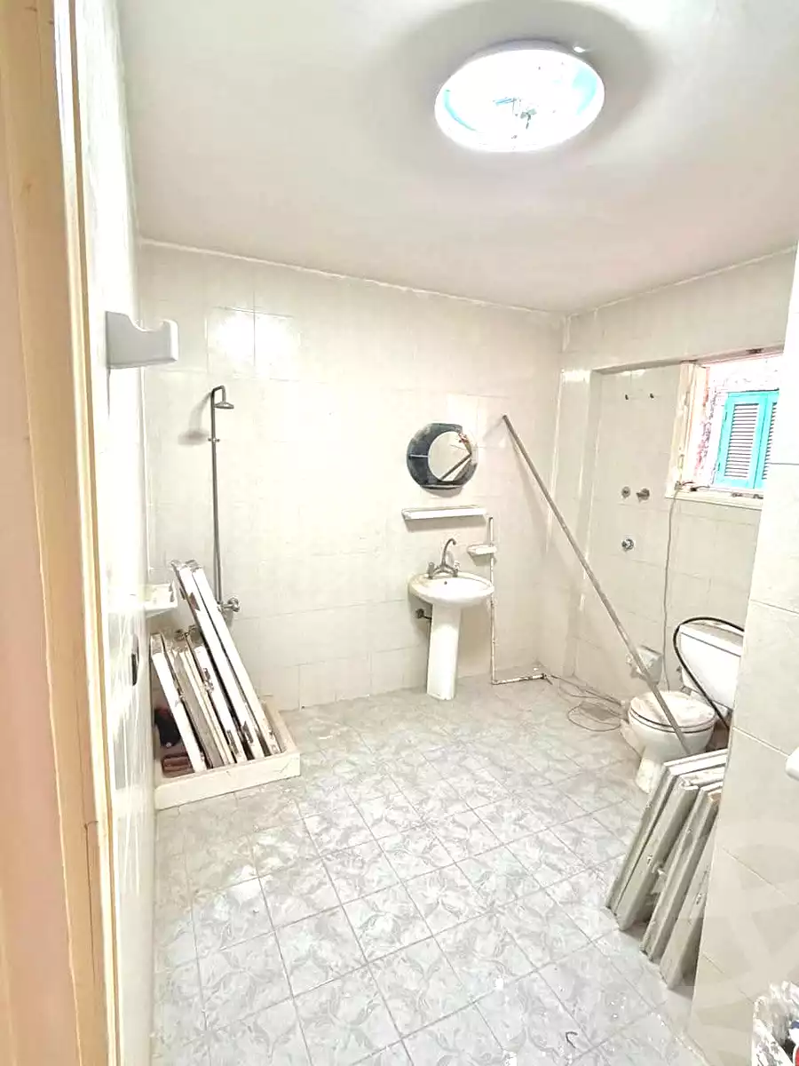 https://aqarmap.com.eg/ar/listing/6854873-for-sale-alexandria-al-agamy-lbytsh-shahr-al-assal-st