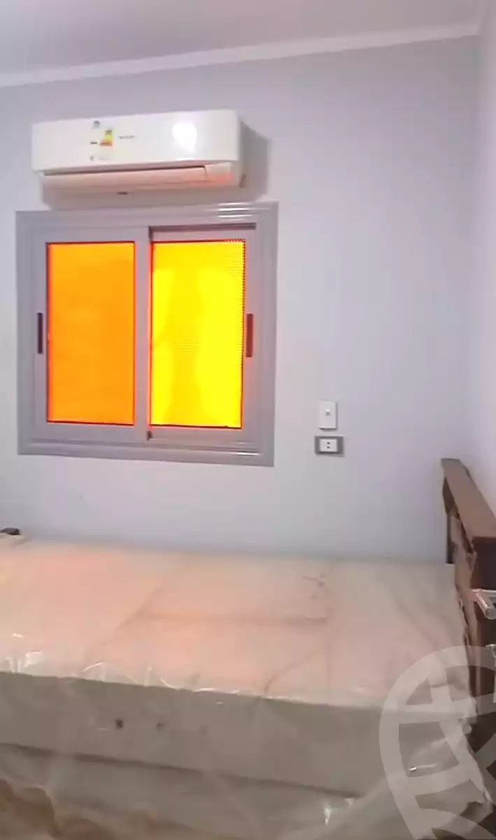 https://aqarmap.com.eg/ar/listing/6855201-for-sale-cairo-helwan-kwrnysh-hlwn