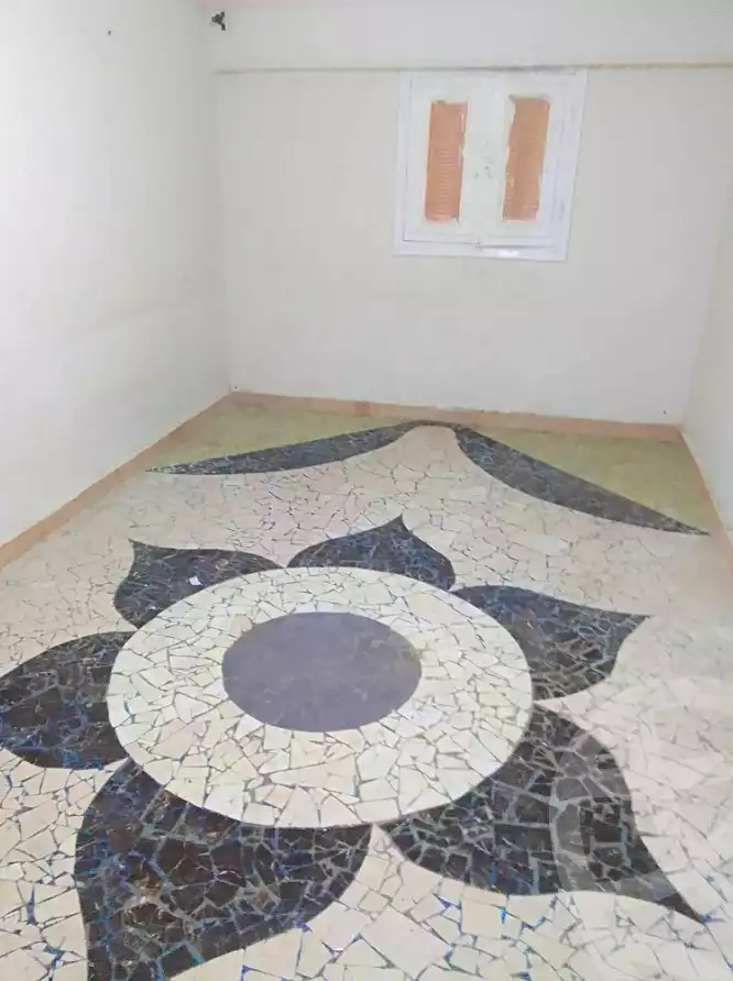 https://aqarmap.com.eg/ar/listing/6855239-for-sale-alexandria-al-agamy-lbytsh-shahr-al-assal-st