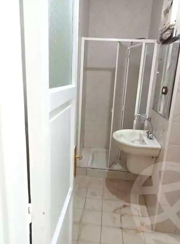 https://aqarmap.com.eg/ar/listing/6855260-for-sale-alexandria-camp-cesar-abou-quer-st