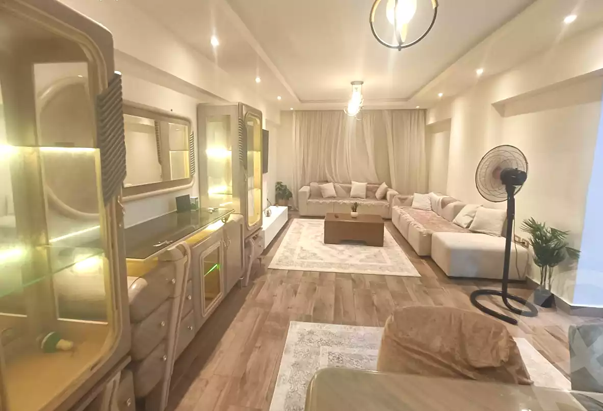 https://aqarmap.com.eg/ar/listing/6855356-for-rent-cairo-elnozha-Streettt-27