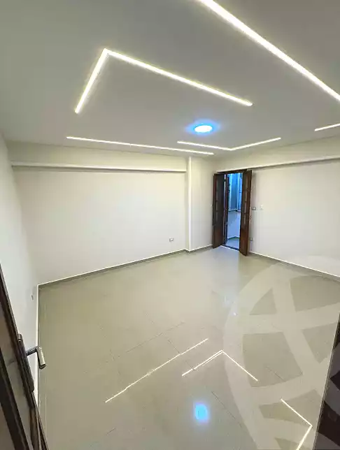 https://aqarmap.com.eg/ar/listing/6855501-for-sale-alexandria-sydy-bshr-sydy-bshr-bhry-shr-mhmwd-l-yswy