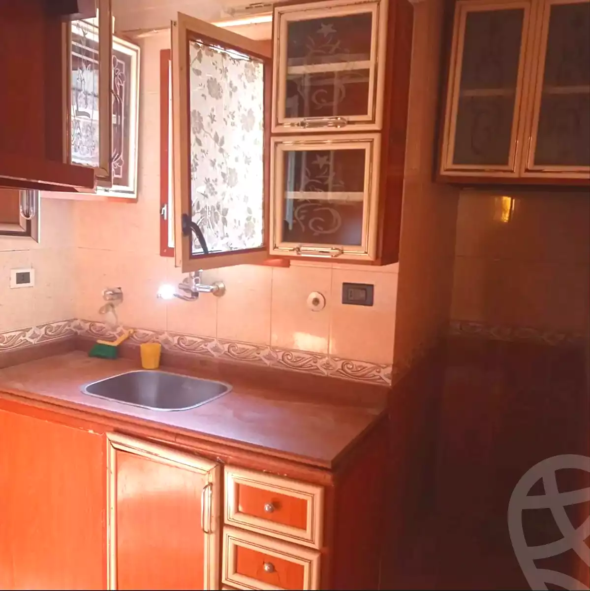 https://aqarmap.com.eg/ar/listing/6855671-for-sale-alexandria-sydy-bshr-sydy-bshr-bhry-ali-hipa-st