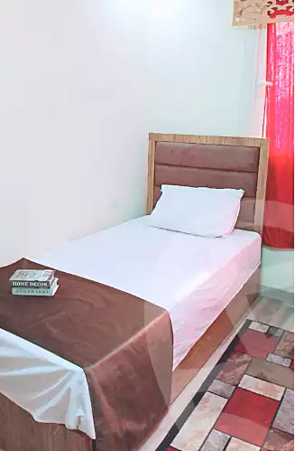 https://aqarmap.com.eg/ar/listing/6855693-for-rent-cairo-manial-kwrnysh-lmnyl