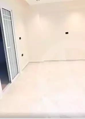 https://aqarmap.com.eg/ar/listing/6855823-for-sale-alexandria-al-agamy-el-hanouvel