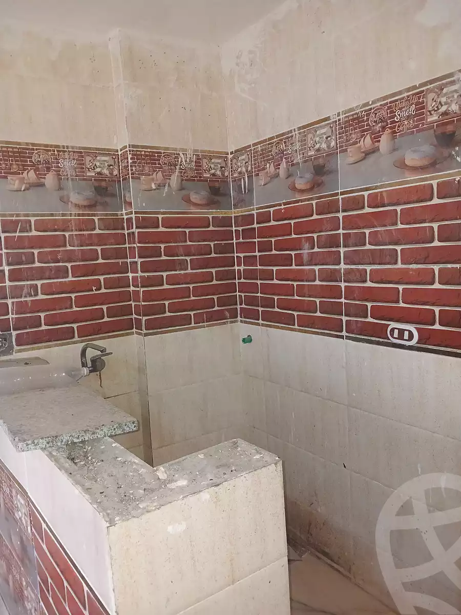 https://aqarmap.com.eg/ar/listing/6855927-for-sale-alexandria-al-agamy-el-hanouvel