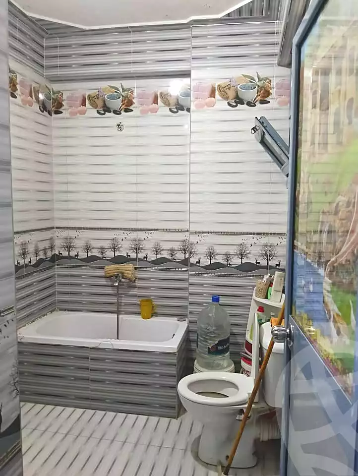 https://aqarmap.com.eg/ar/listing/6855935-for-sale-alexandria-al-agamy-el-hanouvel-el-kholafaa-el-rashdeen-st