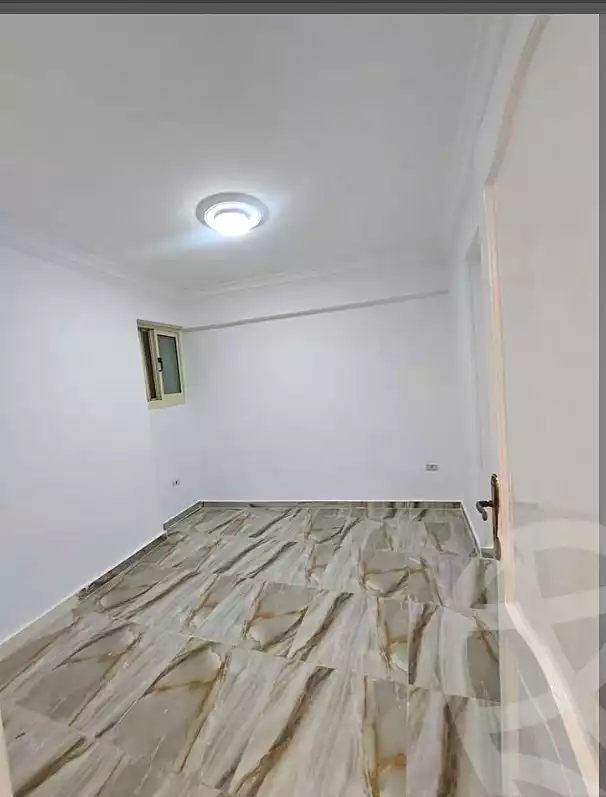 https://aqarmap.com.eg/en/listing/6855991-for-sale-alexandria-el-asafra-l-sfr-bhry