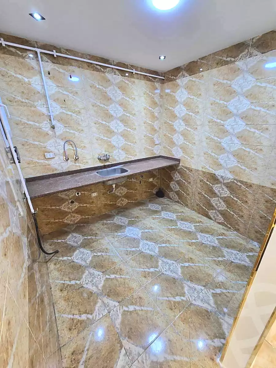 https://aqarmap.com.eg/ar/listing/6856065-for-sale-alexandria-sydy-bshr-sydy-bshr-bhry