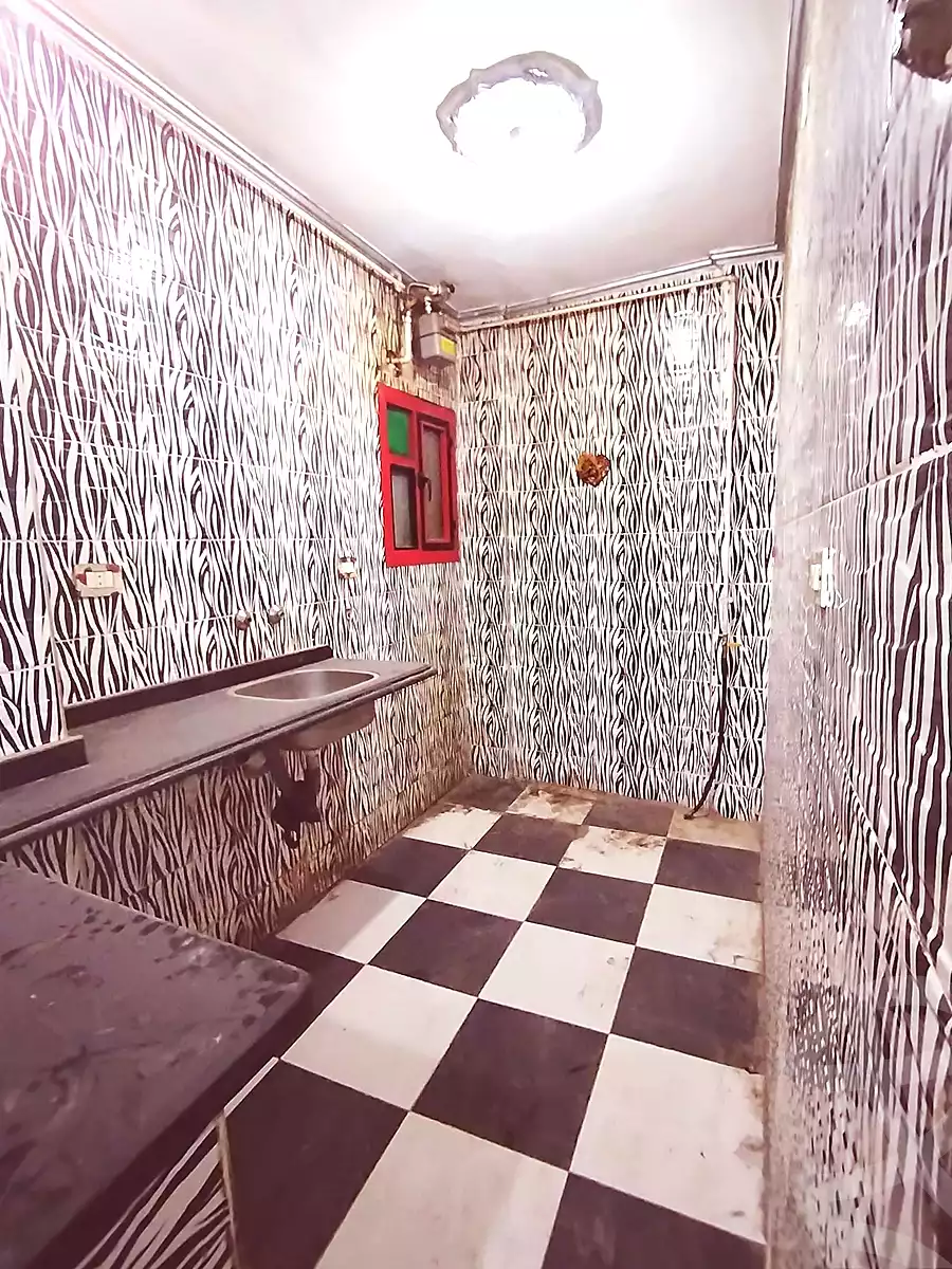 https://aqarmap.com.eg/ar/listing/6856178-for-sale-alexandria-al-agamy-lbytsh-al-andalous-wa-al-hgaz-st