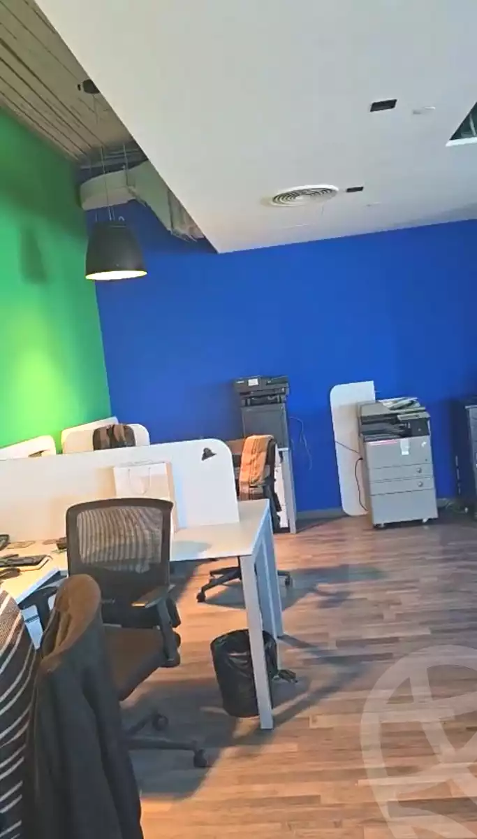 https://aqarmap.com.eg/en/listing/6856598-for-rent-cairo-el-sheikh-zayed-city-alex-cairo-desert-road-smart-village-v5-business-hub-svreico