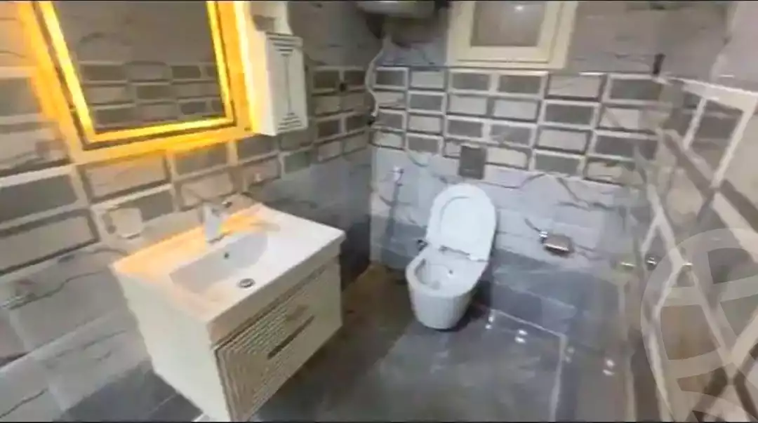 https://aqarmap.com.eg/en/listing/6856799-for-sale-alexandria-camp-cesar-el-gaish-rd