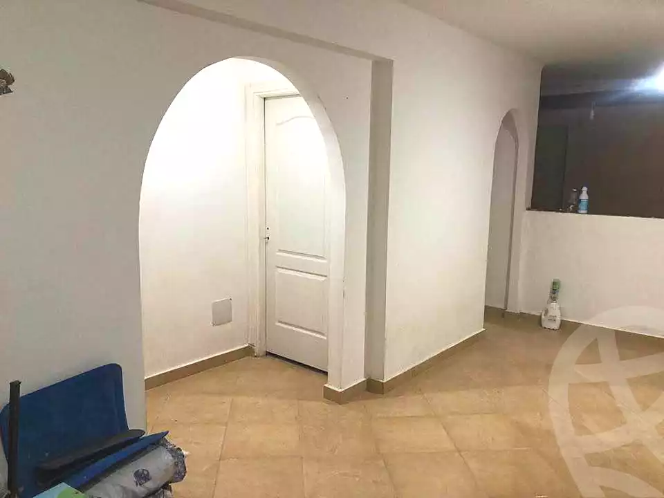 https://aqarmap.com.eg/ar/listing/6856840-for-sale-alexandria-new-miami-street-10