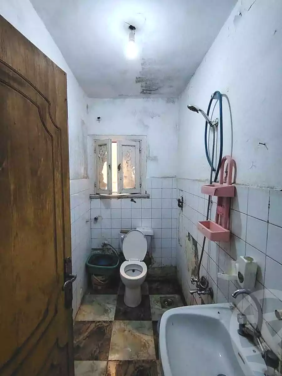 https://aqarmap.com.eg/ar/listing/6856915-for-sale-alexandria-al-agamy-lbytsh-al-andalous-wa-al-hgaz-st