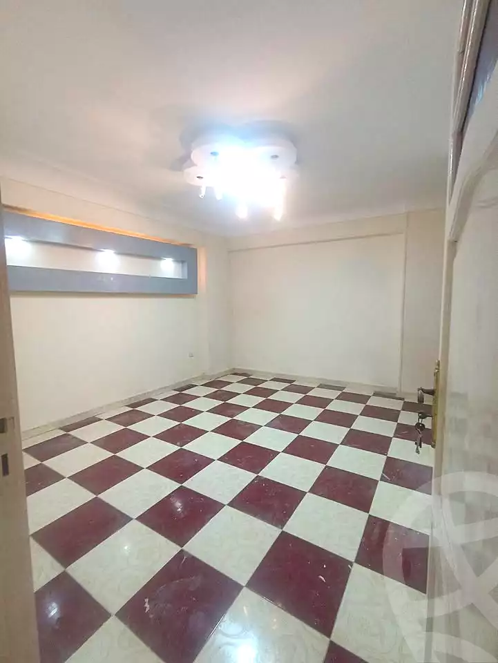 https://aqarmap.com.eg/en/listing/6856925-for-sale-alexandria-sydy-bshr-sydy-bshr-bhry-ali-hipa-st