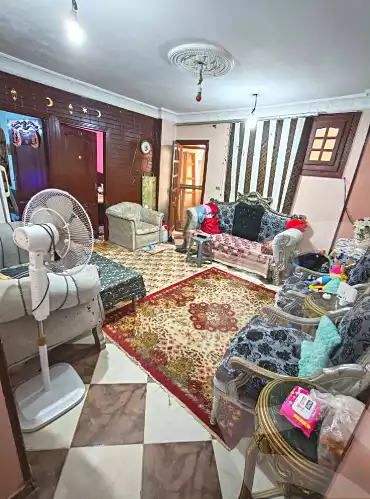 https://aqarmap.com.eg/en/listing/6856963-for-sale-alexandria-al-agamy-el-hanouvel-yathreb-st