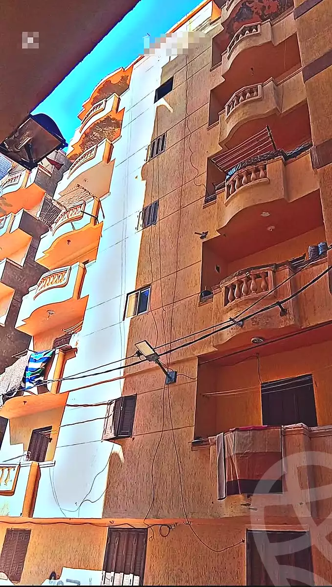 https://aqarmap.com.eg/ar/listing/6857051-for-sale-alexandria-al-agamy-lbytsh-bianchiii