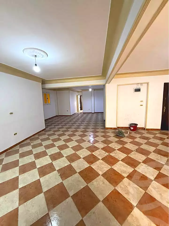 https://aqarmap.com.eg/en/listing/6857193-for-sale-alexandria-sydy-bshr-sydy-bshr-bhry